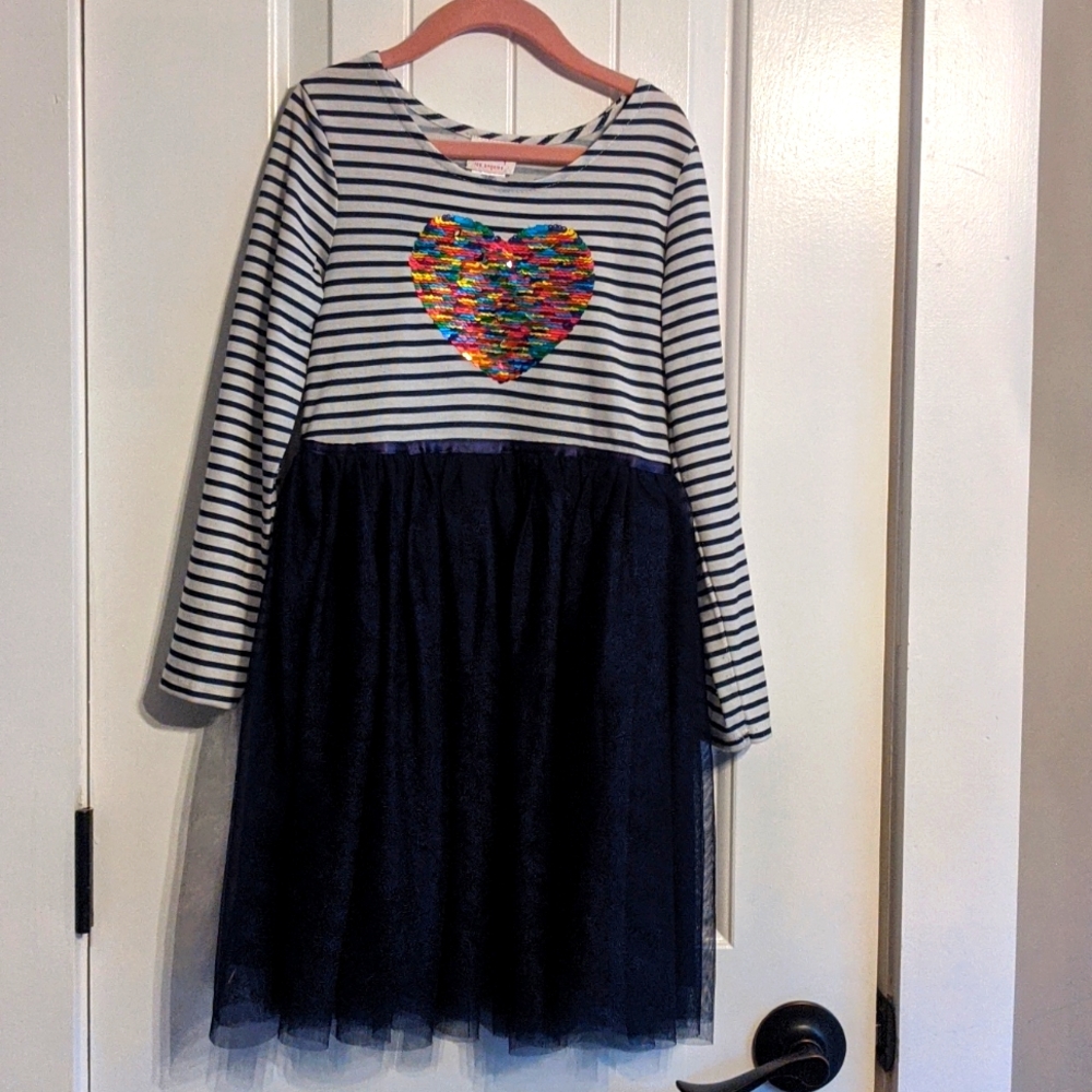 Navy/white dress